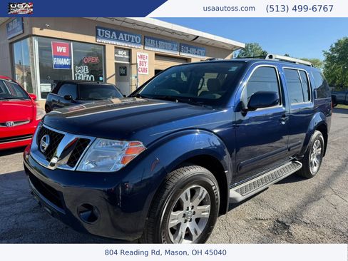 Used 2010 Nissan Pathfinder SE w/ SE Premium Journey Pkg RWD image 1