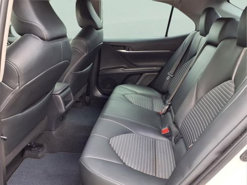 Used 2024 Toyota Camry SE w/ Convenience Package image 11