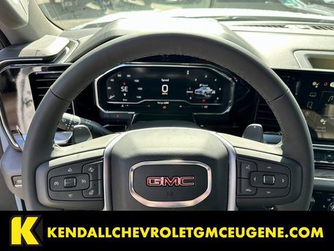 New 2025 GMC Sierra 1500 SLT w/ SLT Premium Package image 12