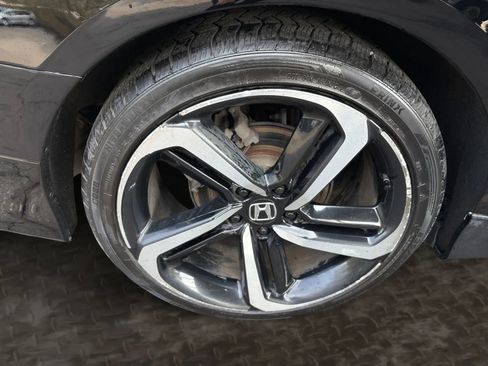 Used 2019 Honda Accord Sport image 35
