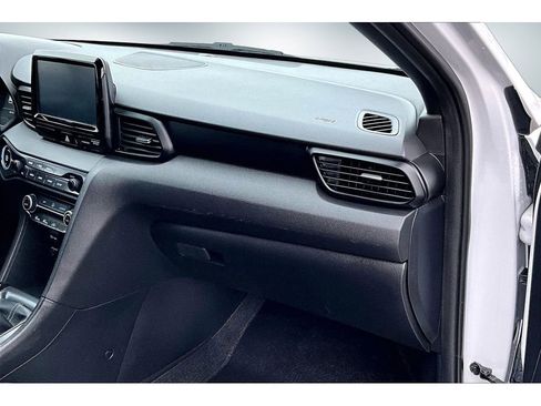 Used 2019 Hyundai Veloster N N image 21