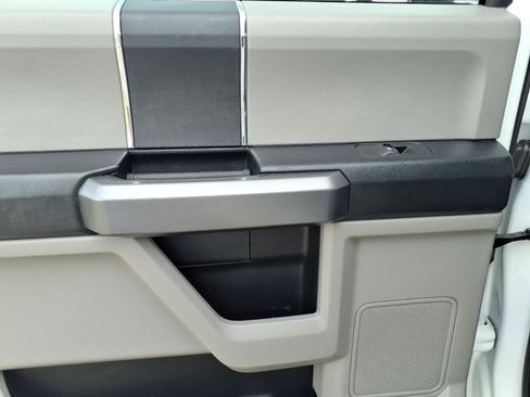 Used 2021 Ford F250 XLT AWD/4WD image 13