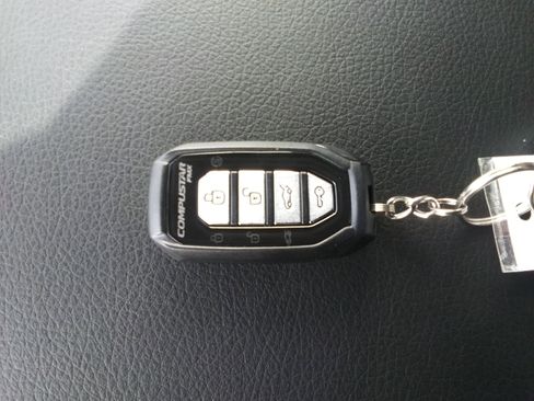 Used 2023 RAM 1500 Big Horn image 24