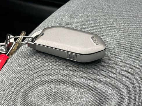 Used 2025 Kia K4 LXS image 27