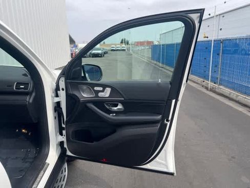 Certified 2022 Mercedes-Benz GLS 450 4MATIC image 22