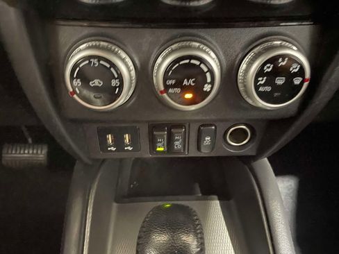 Used 2022 Mitsubishi Outlander Sport SE FWD image 29