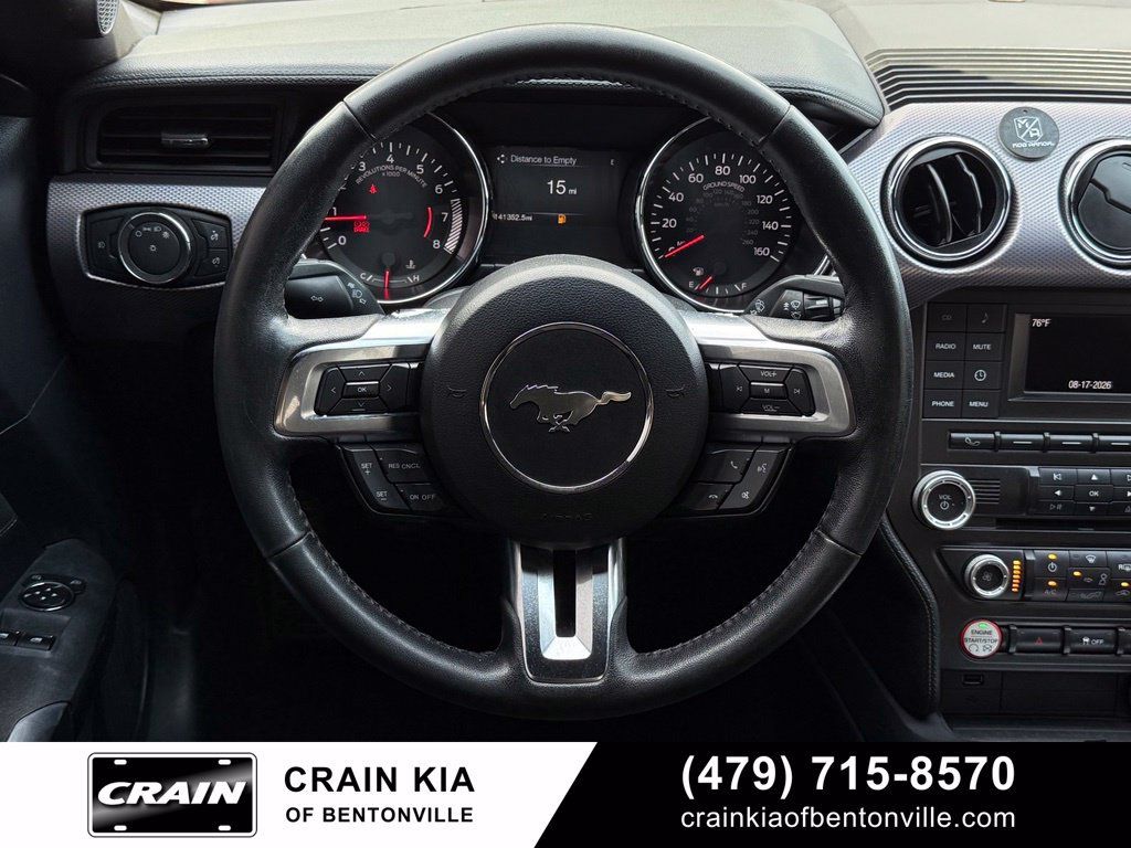 Used 2017 Ford Mustang Coupe RWD image 13