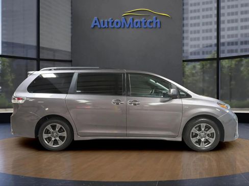 Used 2020 Toyota Sienna SE Premium AWD/4WD image 13