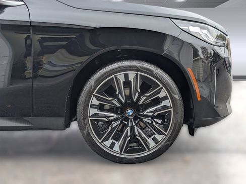 Used 2025 BMW X3 xDrive30i w/ Premium Package image 12