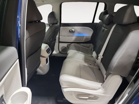 New 2026 Hyundai Ioniq 9 SEL w/ Tow & Go Package image 25