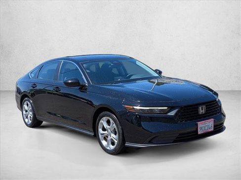 Used 2024 Honda Accord LX image 3