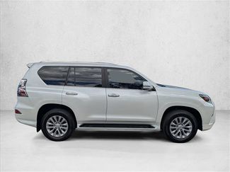 Used 2023 Lexus GX 460 Premium w/ Premium Plus Package AWD/4WD video 4