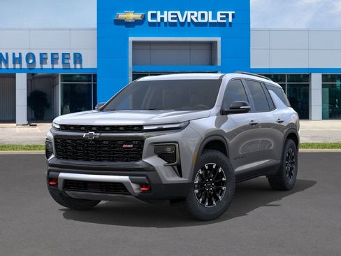New 2026 Chevrolet Traverse Z71 w/ Driver Confidence Package AWD/4WD image 6