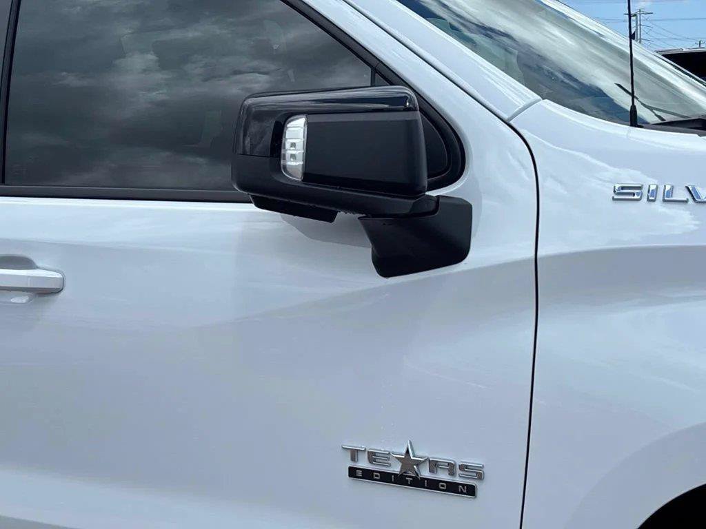 New 2026 Chevrolet Silverado 1500 RST RWD image 8