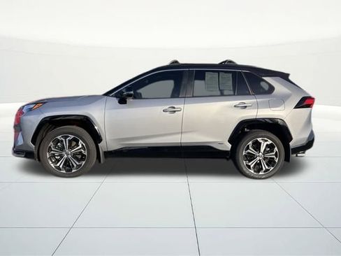 Used 2025 Toyota RAV4 XSE image 2