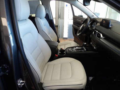 Certified 2024 MAZDA CX-5 AWD 2.5 S w/ Preferred Package image 14