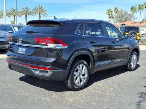 Certified 2021 Volkswagen Atlas Cross Sport S image 7