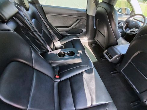 Used 2022 Tesla Model 3 RWD image 32