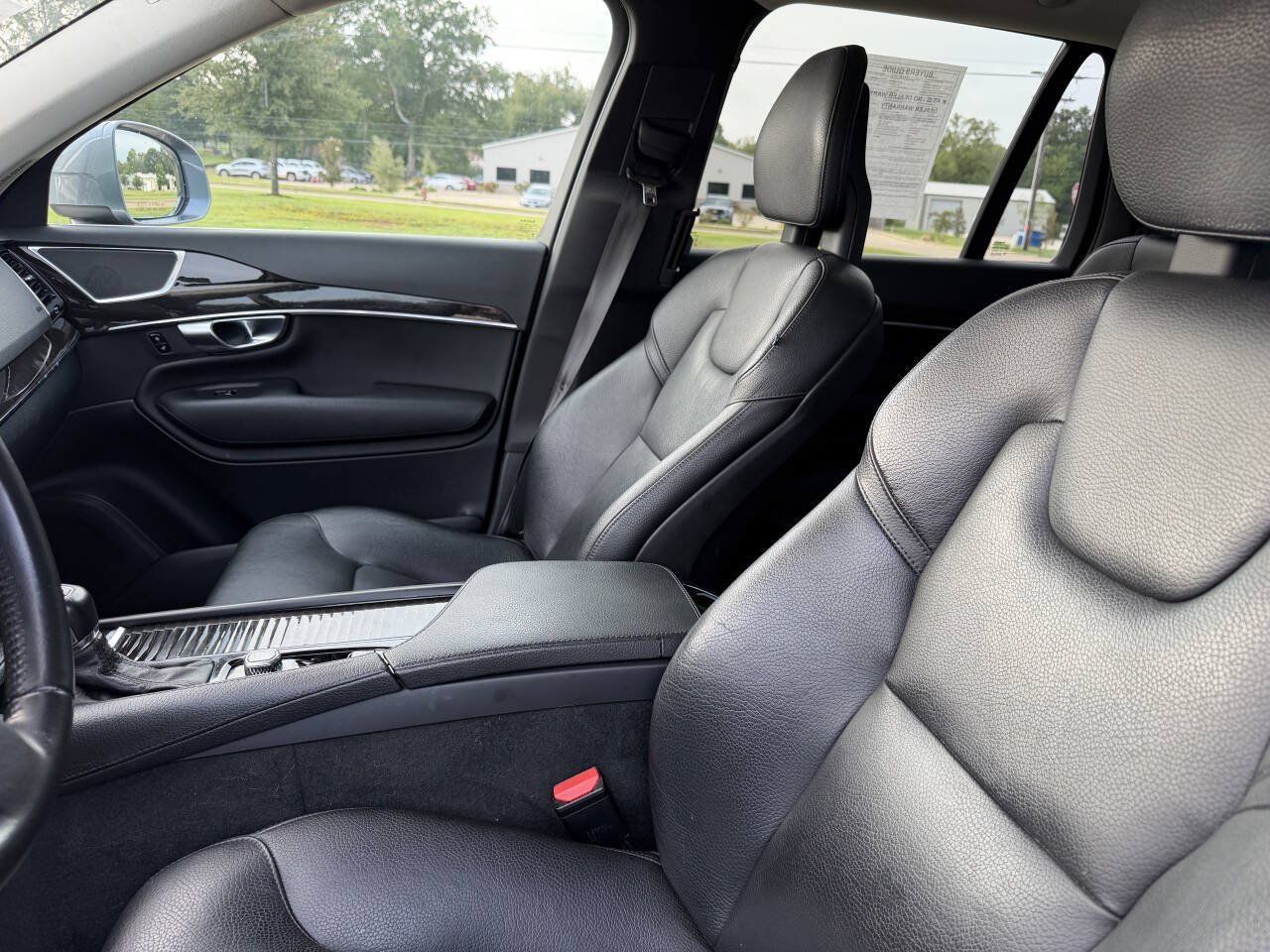 Used 2018 Volvo XC90 T6 Momentum w/ Convenience Package AWD/4WD image 33