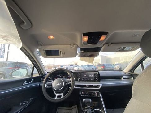 Used 2023 Kia K5 LXS image 5