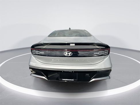 New 2025 Hyundai Sonata SEL image 7