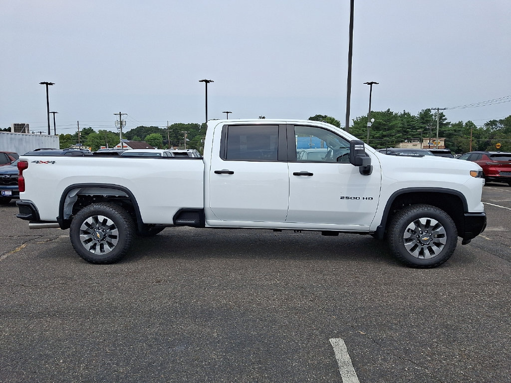 New 2026 Chevrolet Silverado 2500 Custom w/ Custom Value Package AWD/4WD image 9