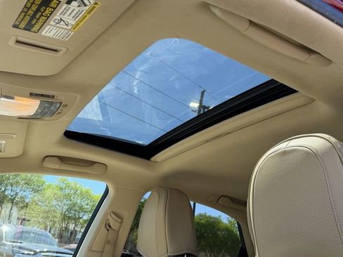 Used 2010 Lexus RX 350 2WD image 16