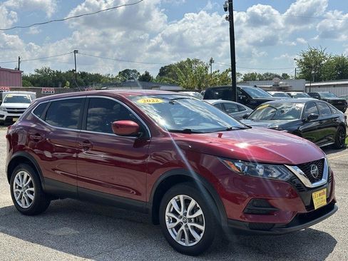Used 2022 Nissan Rogue Sport S FWD image 4