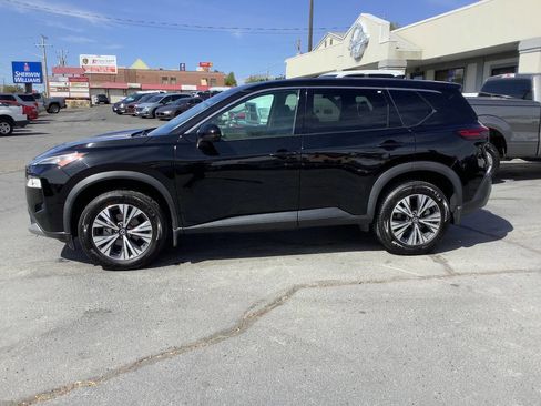 Used 2021 Nissan Rogue SV AWD/4WD image 19
