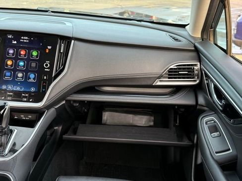 Used 2022 Subaru Outback Limited image 28
