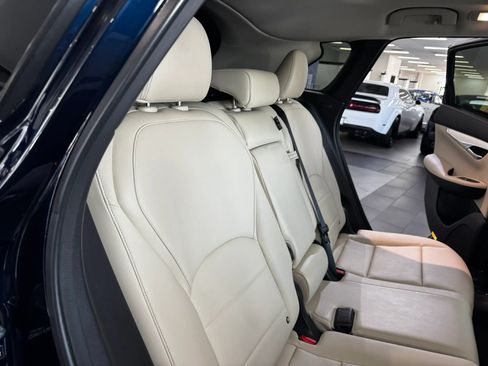 Used 2020 INFINITI QX50 Luxe w/ Navigation Package AWD/4WD image 16