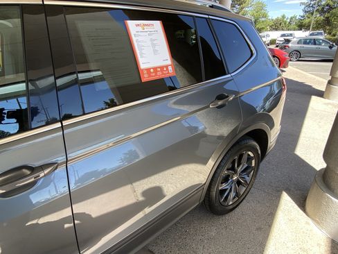 Certified 2023 Volkswagen Tiguan SE FWD image 55