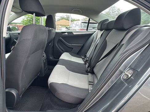 Used 2017 Volkswagen Jetta S FWD image 14