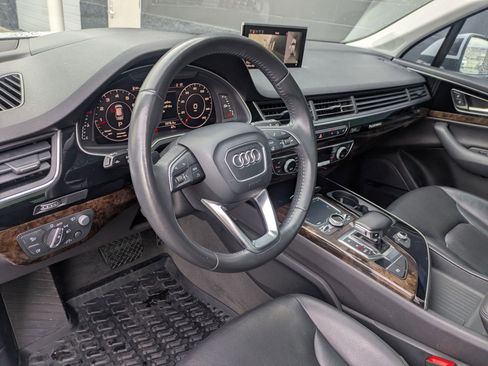 Used 2018 Audi Q7 3.0T Prestige w/ Prestige Package image 11