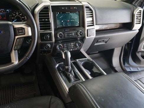 Used 2016 Ford F150 Platinum w/ Equipment Group 701A Luxury image 17