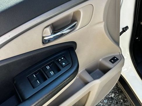 Used 2016 Honda Pilot EX-L image 12