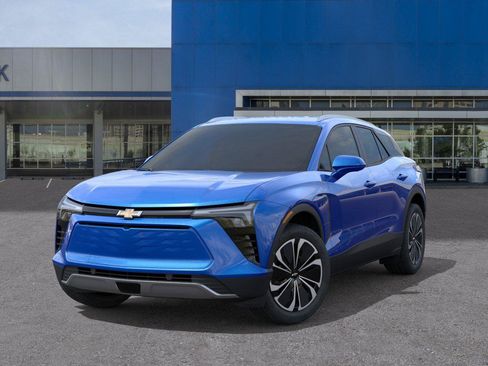 New 2026 Chevrolet Blazer EV LT AWD/4WD image 6
