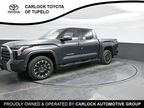 Used 2024 Toyota Tundra Limited image 8
