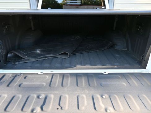 Used 2021 Ford F350 Limited AWD/4WD image 28