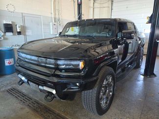 Used 2025 GMC Hummer EV 3X AWD/4WD video 1