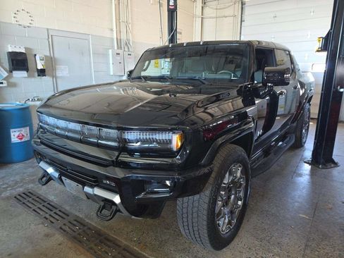Used 2025 GMC Hummer EV 3X AWD/4WD image 1