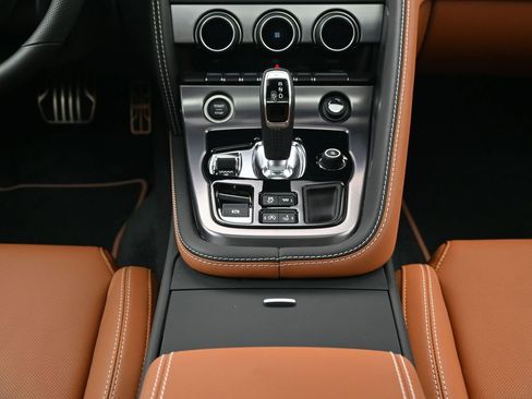 Used 2024 Jaguar F-TYPE R AWD/4WD image 7