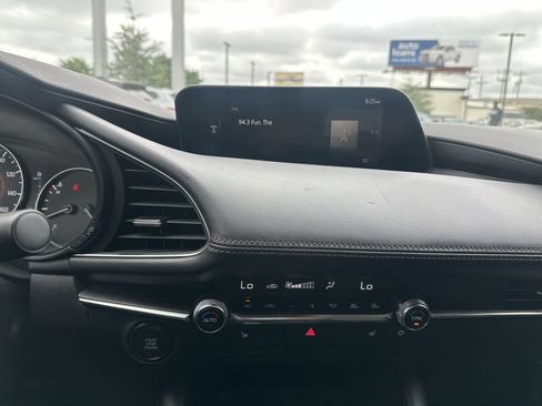 Used 2025 MAZDA MAZDA3 s FWD image 11