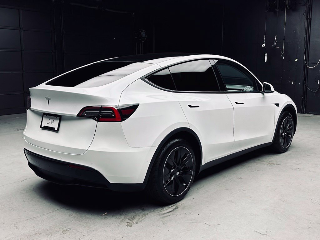 Used 2021 Tesla Model Y Long Range AWD/4WD image 8