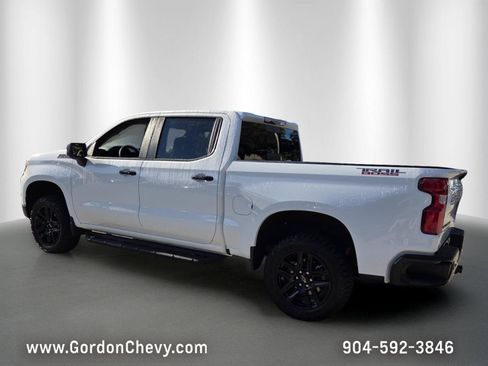 Used 2026 Chevrolet Silverado 1500 LT Trail Boss w/ LT Trail Boss Premium Package AWD/4WD image 3