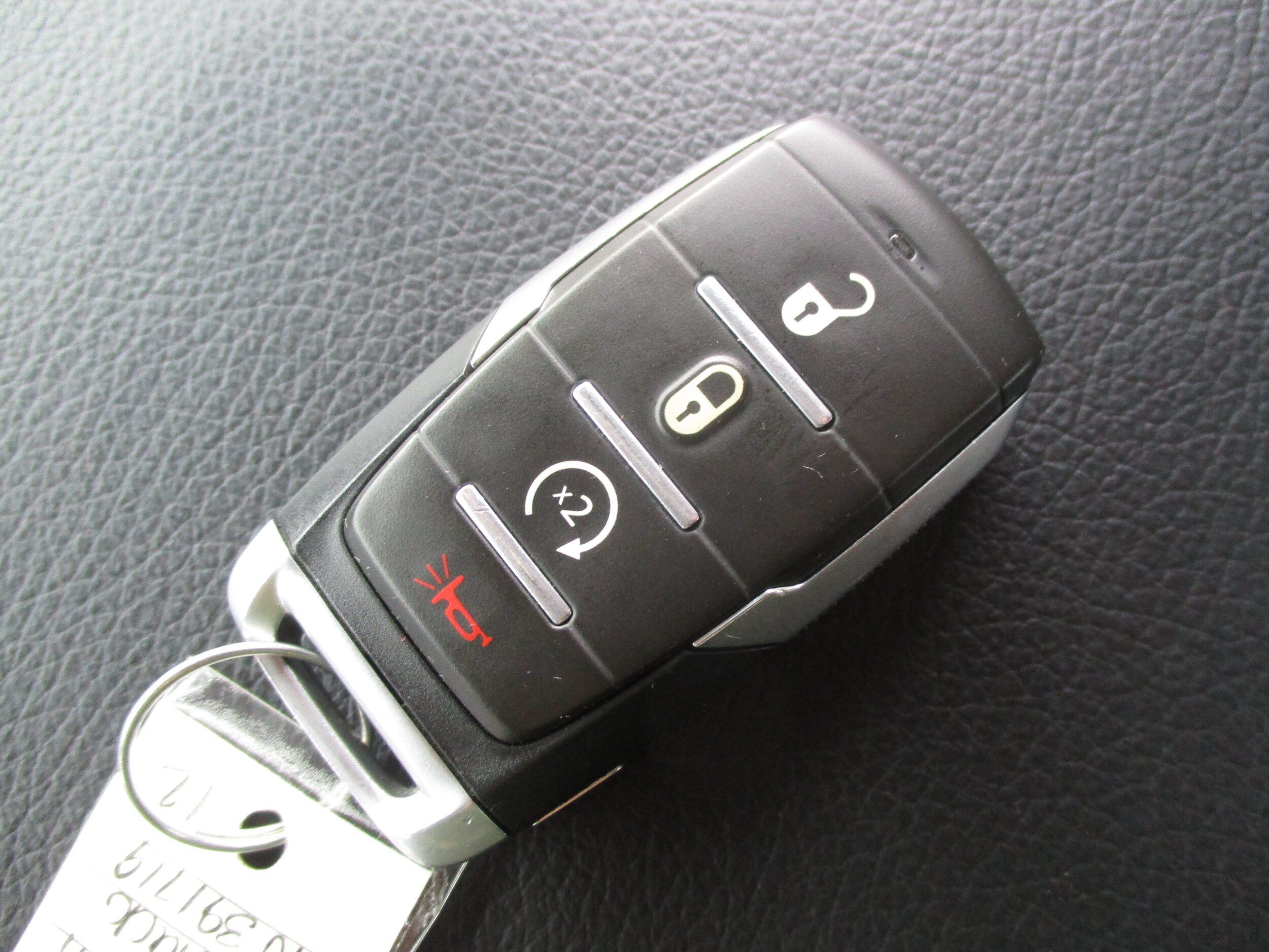 Used 2022 RAM 1500 Big Horn AWD/4WD image 39