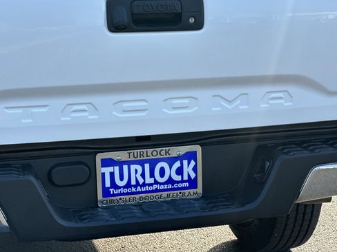 Used 2023 Toyota Tacoma SR5 image 22