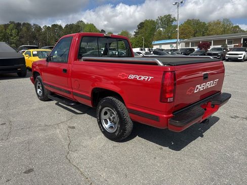 Used 1990 Chevrolet Silverado 1500 2WD Regular Cab image 3