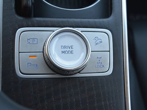 Used 2024 Genesis GV80 3.5T image 23