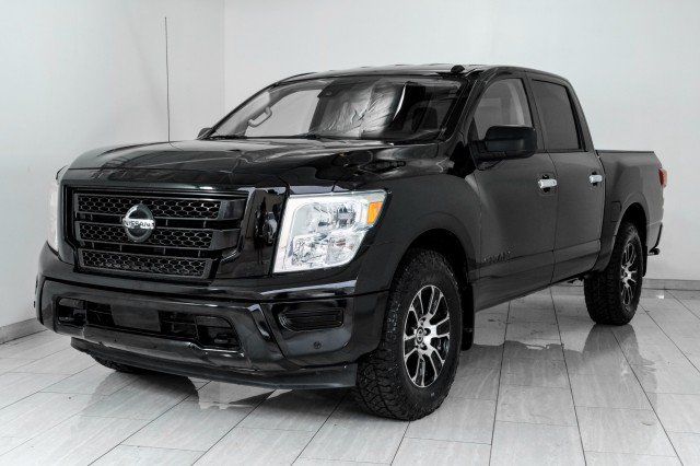 Used 2021 Nissan Titan SV w/ SV Convenience Package AWD/4WD image 4
